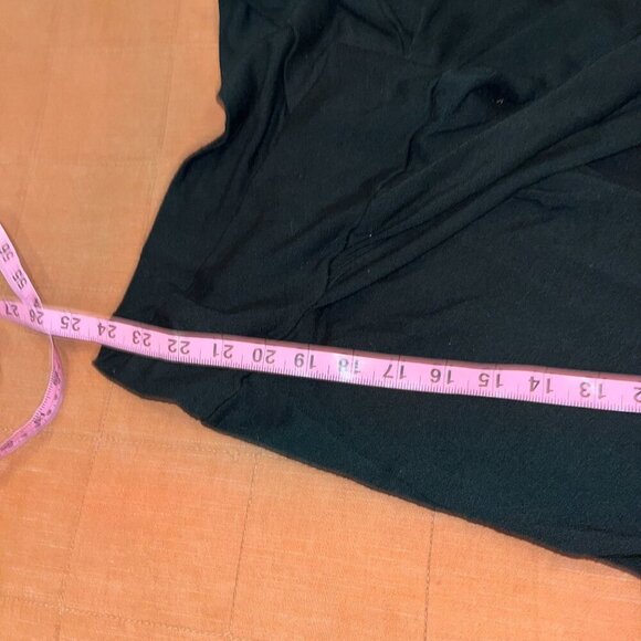 Monrow Black Drape Front Long Sleeve Top Size M Modal Blend Womens Sweater - Picture 5 of 6